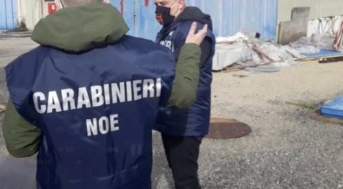 Carabinieri del NOE operano per il Sequestro Rifiuti